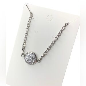 Silver bracelet and necklace set